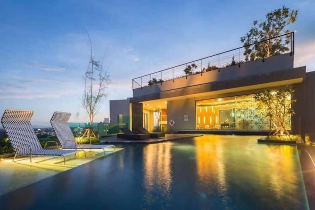 Astra 51平景观房/可步行至长康路夜市/古城/无边泳池 916 Chiang Mai Exterior foto